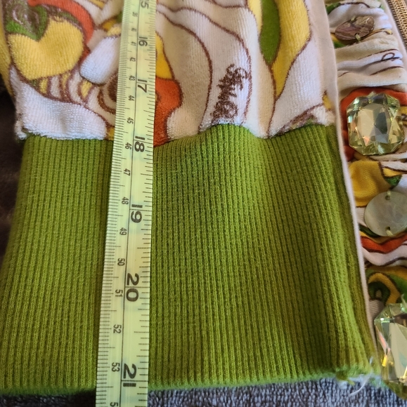 Apple Bottom Zip Up - Picture 2 of 6